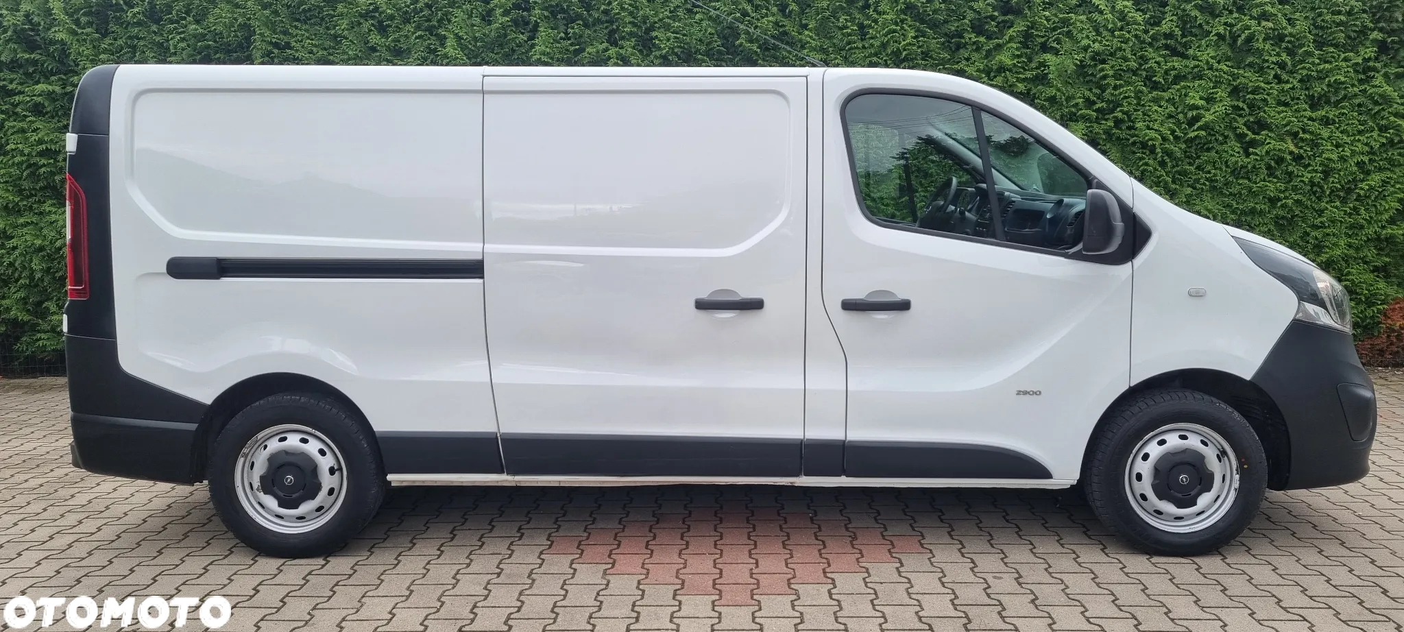 Renault Trafic - 16
