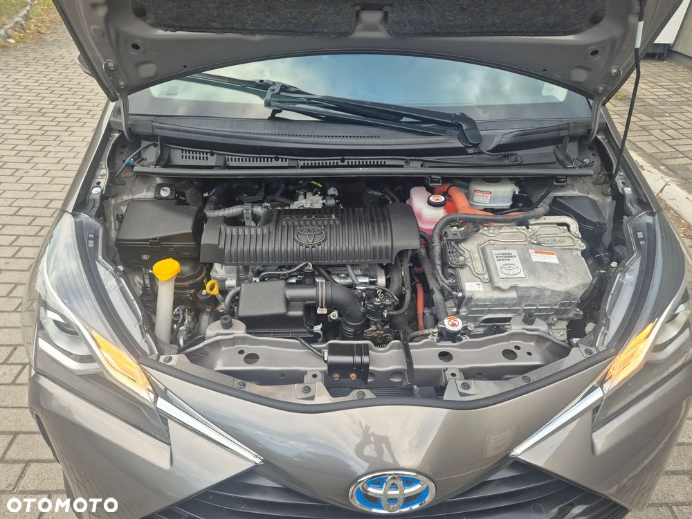 Toyota Yaris - 17