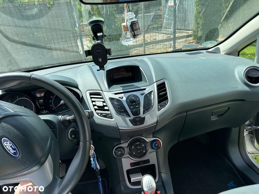 Ford Fiesta 1.25 Silver X - 12