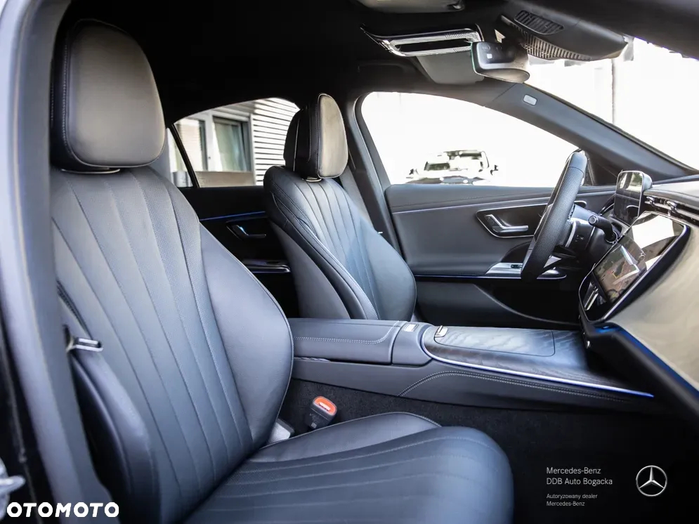 Mercedes-Benz Klasa E 220 d mHEV 4-Matic AMG 9G-Tronic - 7