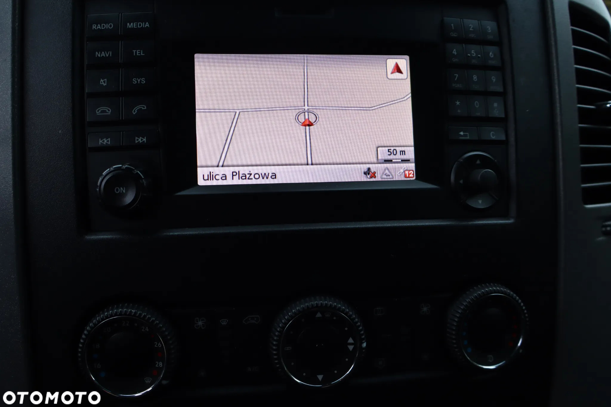 Mercedes-Benz Sprinter - 22