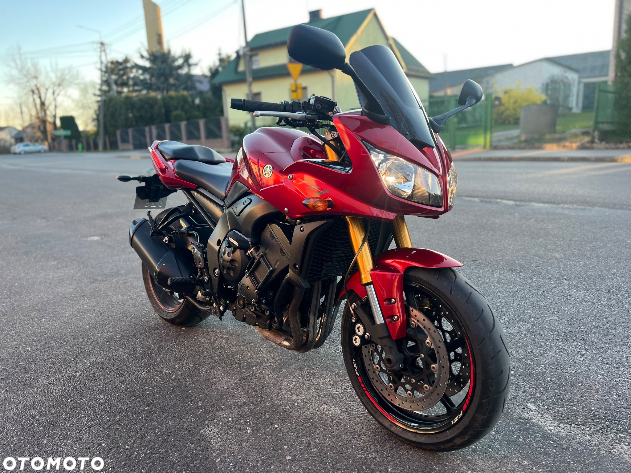 Yamaha FZS - 7