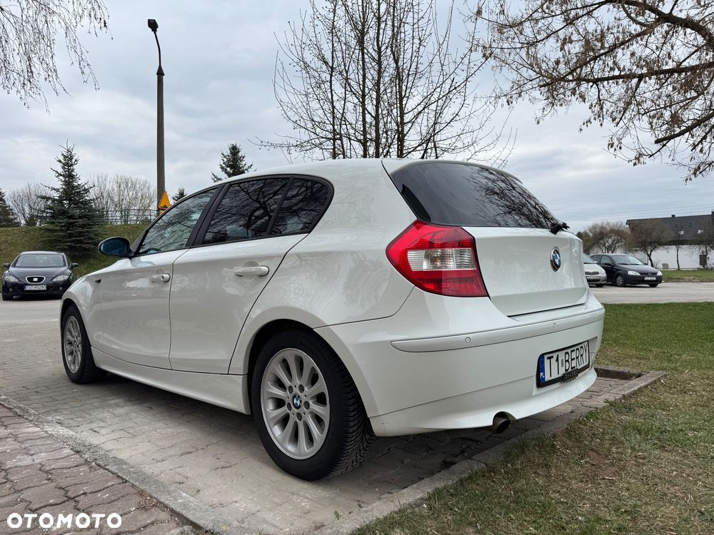 BMW Seria 1 - 20