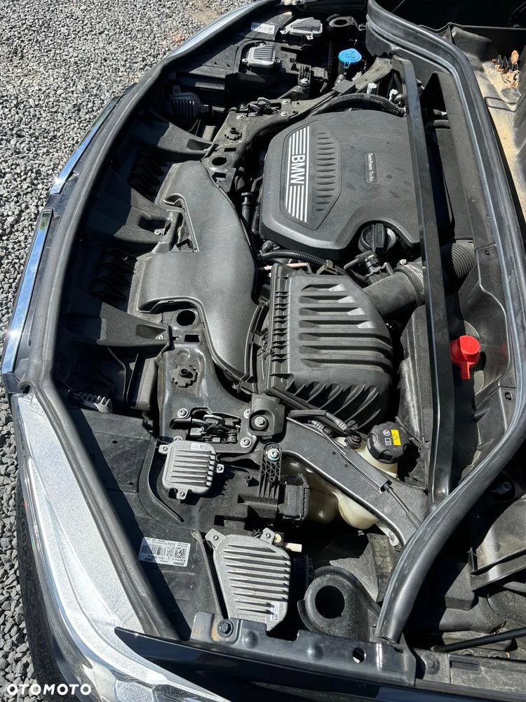 BMW X1 xDrive18d - 14