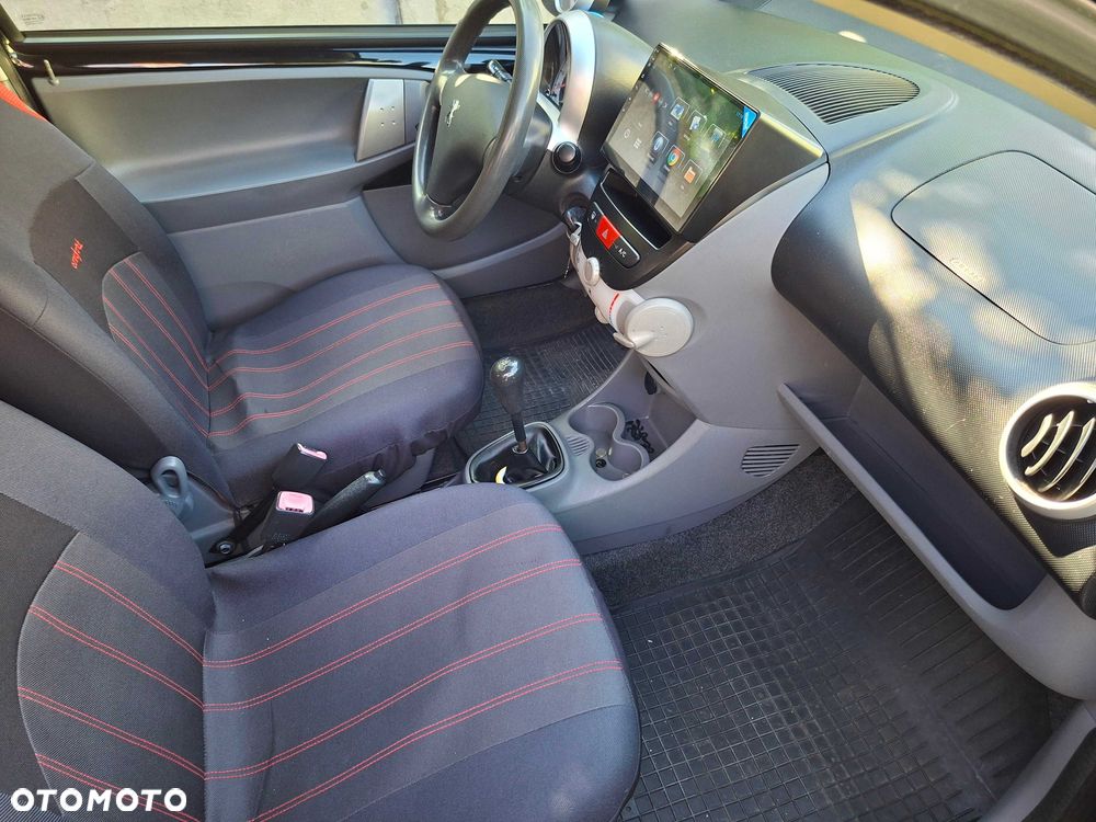 Peugeot 107 - 4