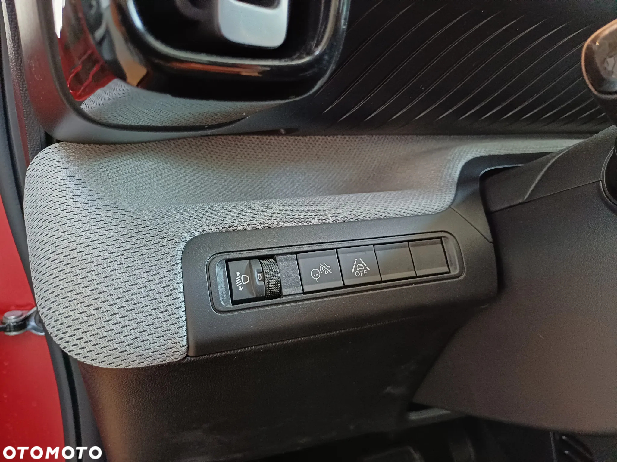 Citroën C3 e-C3 EV113 44.2kWh Max - 12