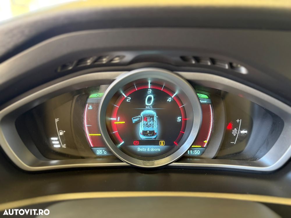 Volvo V40 D2 94g Summum - 12