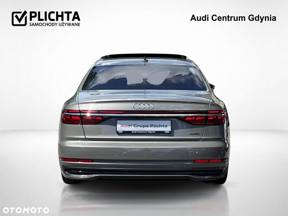 Audi A8 - 5