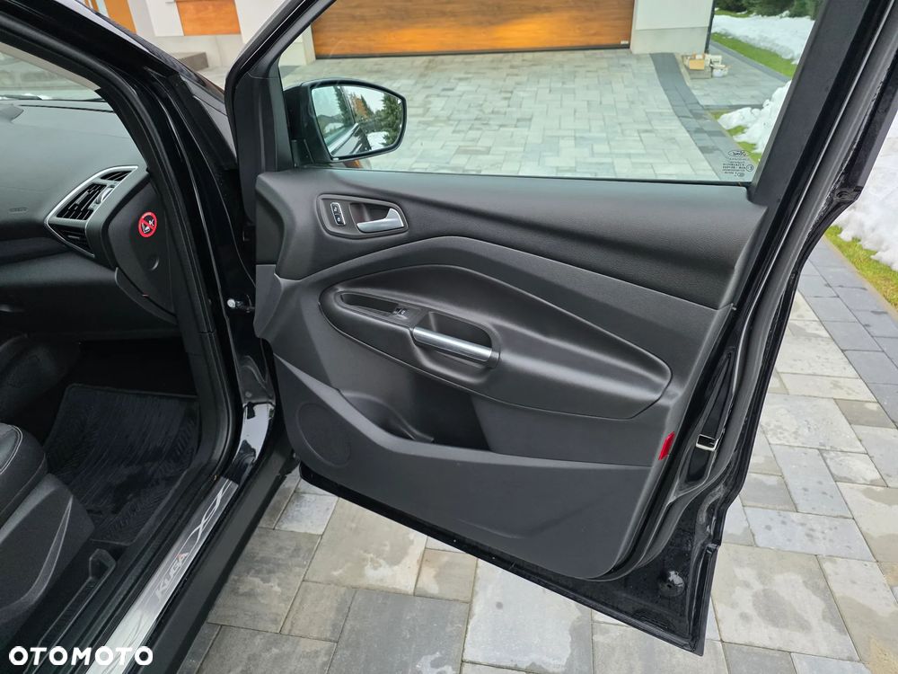 Ford Kuga 1.6 EcoBoost FWD Titanium ASS - 25