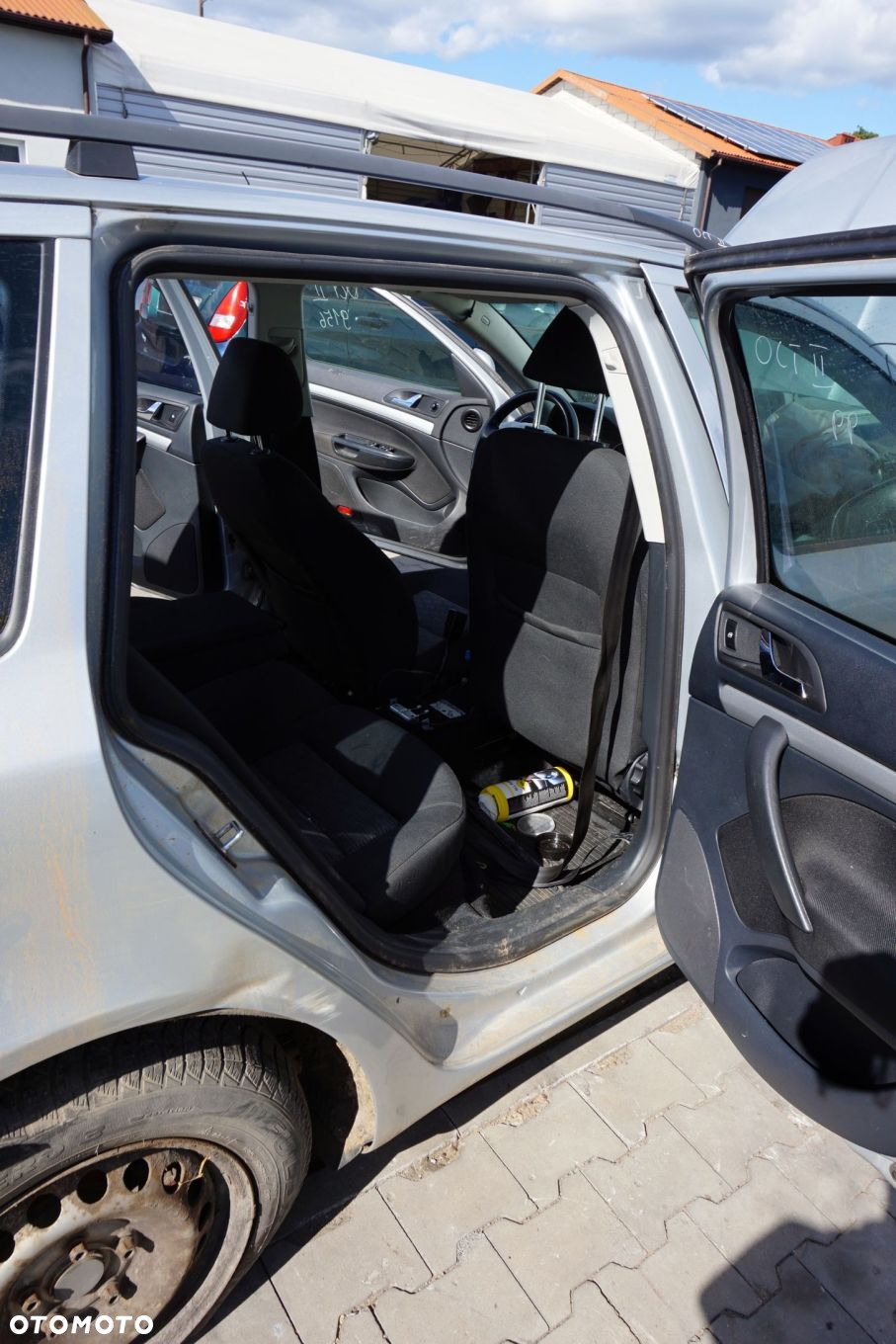 SKODA OCTAVIA II LIFT KOMBI 2012 9156 2.0 TDI CFHC 140KM NFP SREBRNY na części - 17