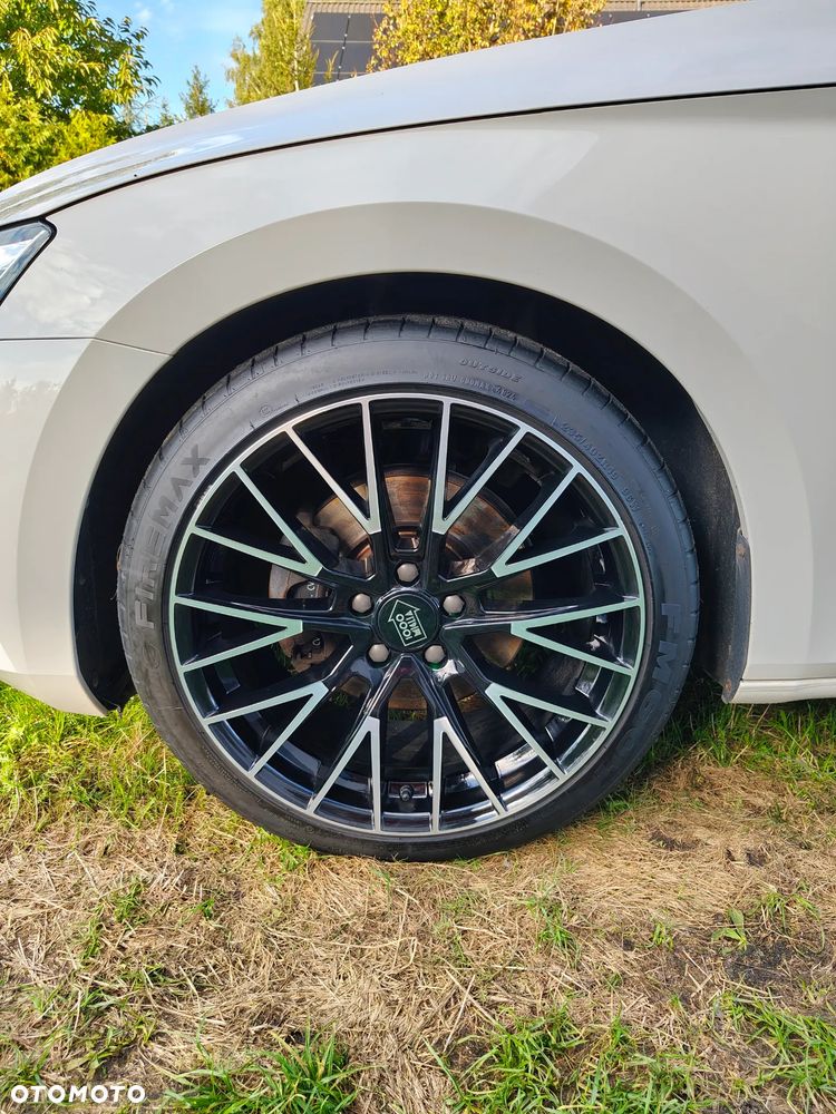 Skoda Superb 2.0 TDI Ambition DSG - 19