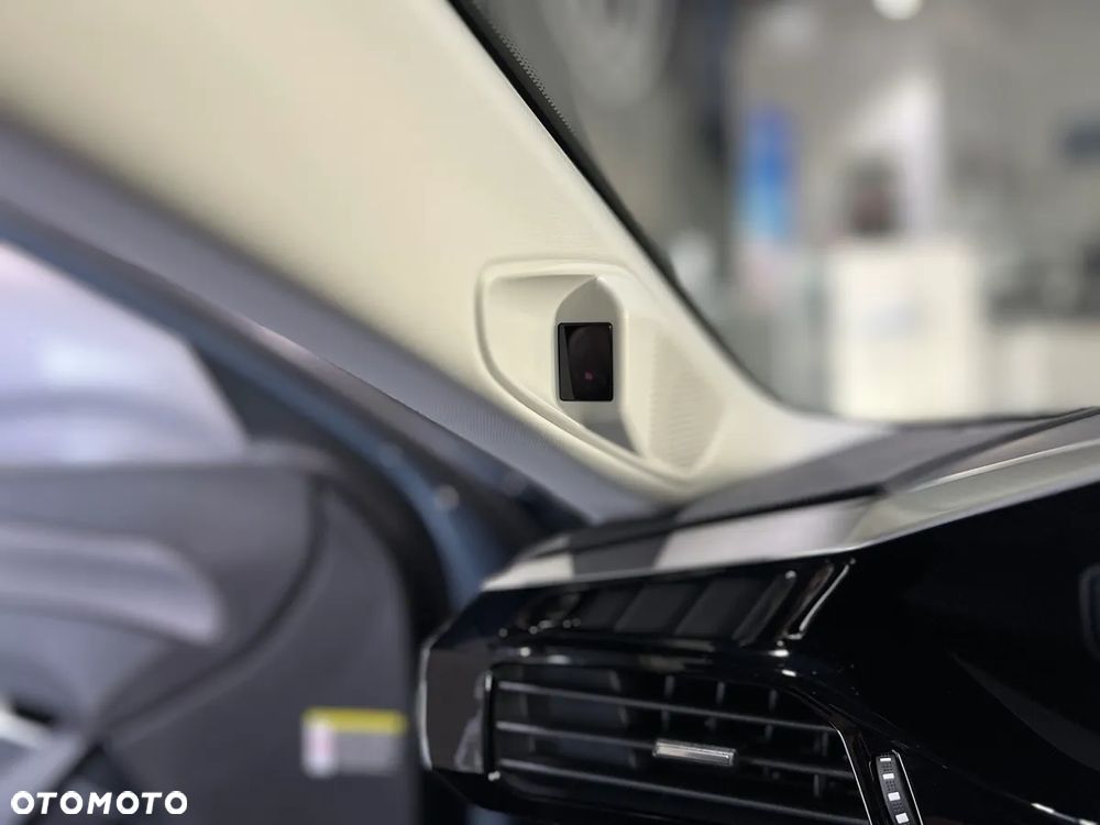 Peugeot 308 1.2 mHEV Allure S&S e-DCS6 - 10