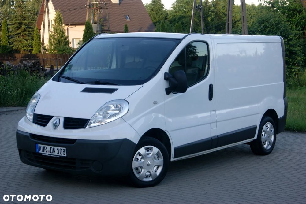 Renault TRAFIC - 8
