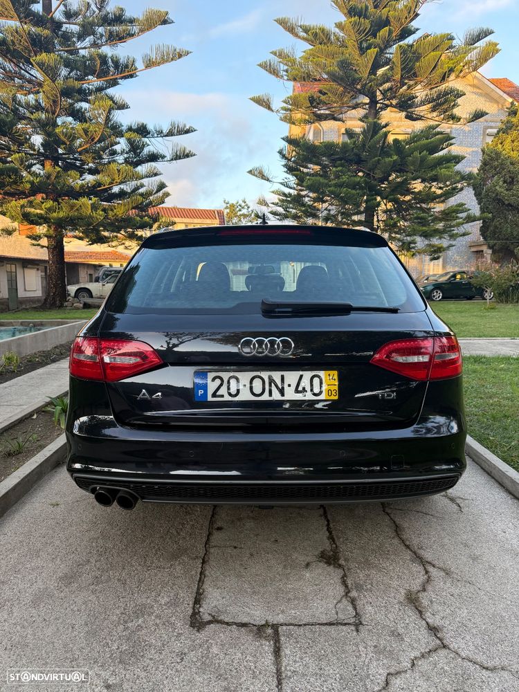 Audi A4 Avant 2.0 TDI Business Line S-line - 4