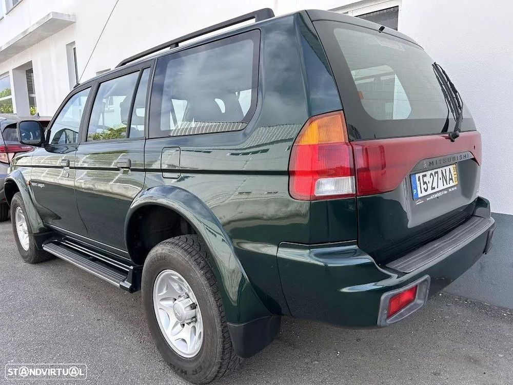 Mitsubishi Pajero Sport 2.5 TD GLS - 3