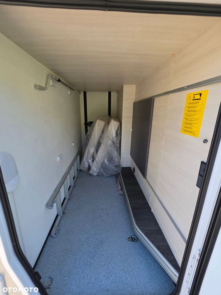 Ford Chausson 630 Titanium Premium 170 KM Automat - 31