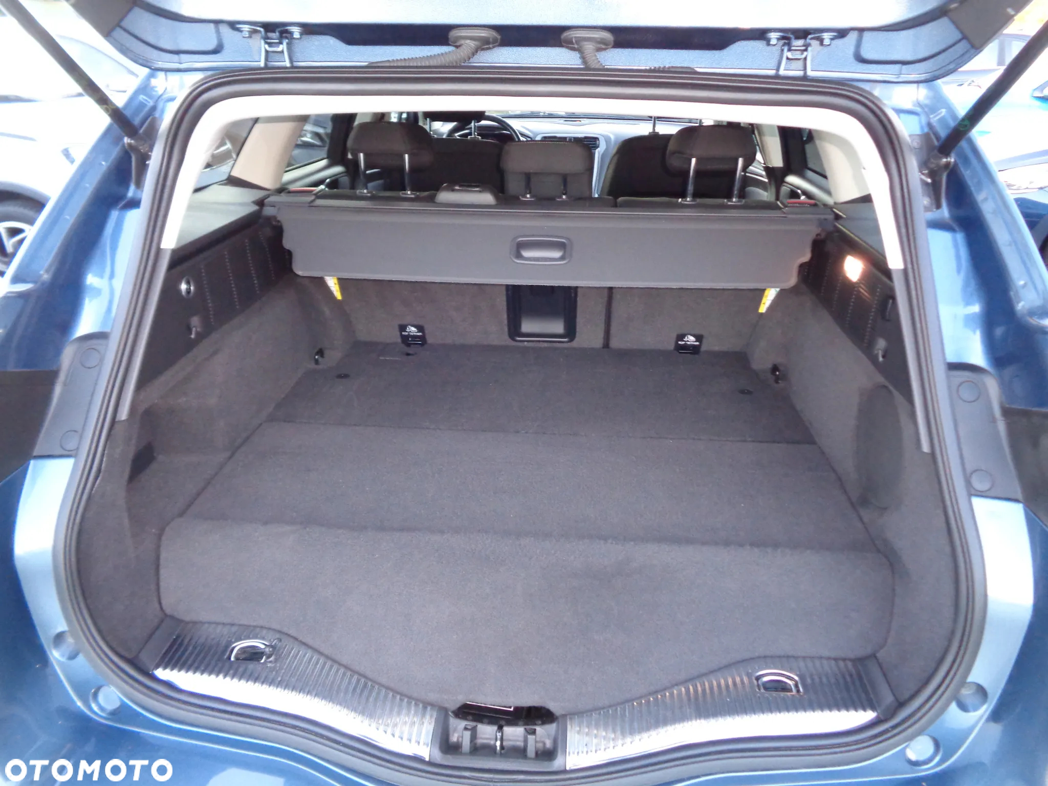 Ford Mondeo - 21