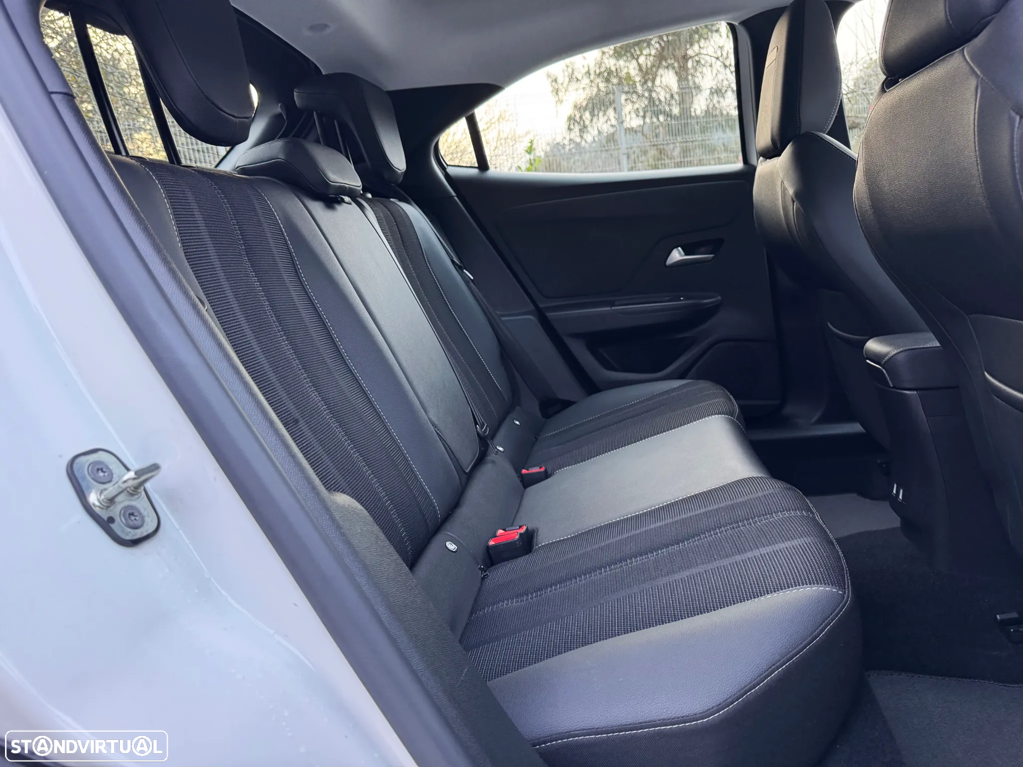 Opel Mokka 1.2 T Elegance - 32