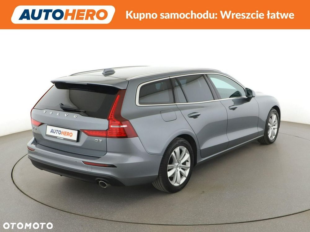 Volvo V60 D3 Momentum - 8