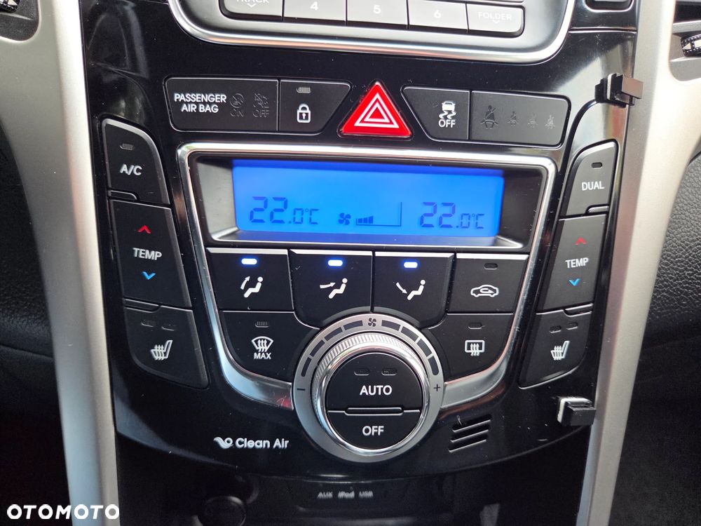 Hyundai i30 i30cw 1.6 CRDi Trend - 24