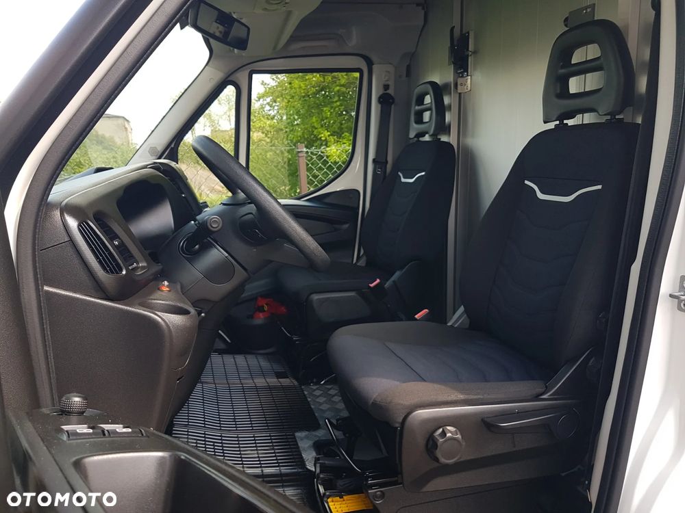Iveco DAILY KONTENER NISKOPODŁOGOWY 4,44x2,23x2,42 SKLEP FOODTRUCK BAR KLIMA KONIOWÓZ KAMPER 35S14 KRAJOWY - 8