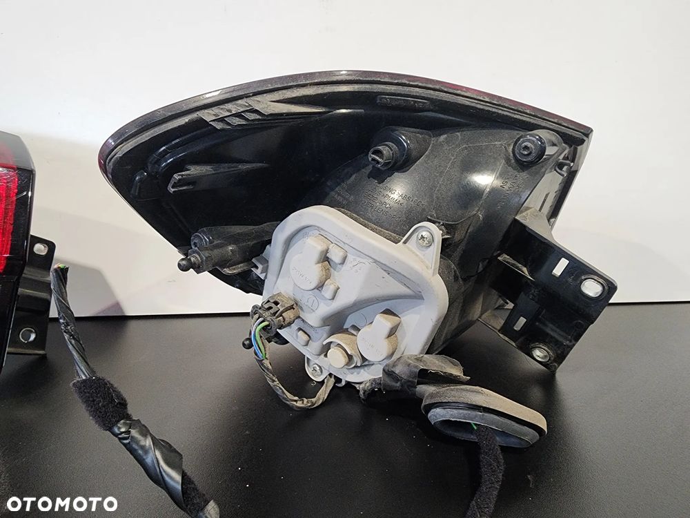 Fiat Tipo lampa tył CIEMNA - 5