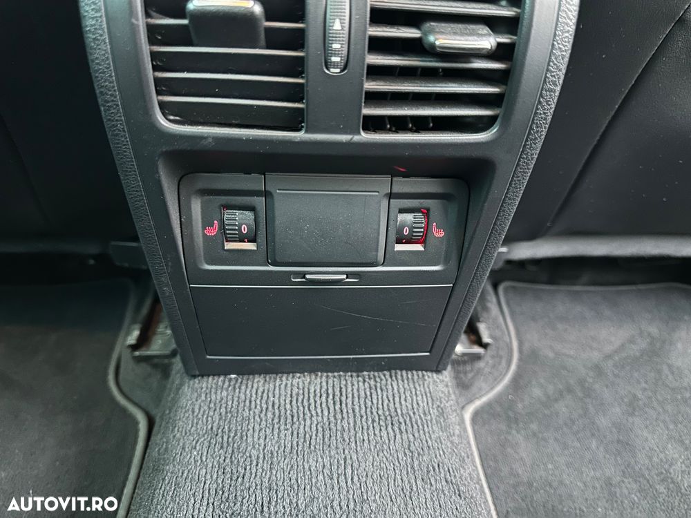 Volkswagen Passat 2.0 TDI BlueMotion Technology Highline - 17