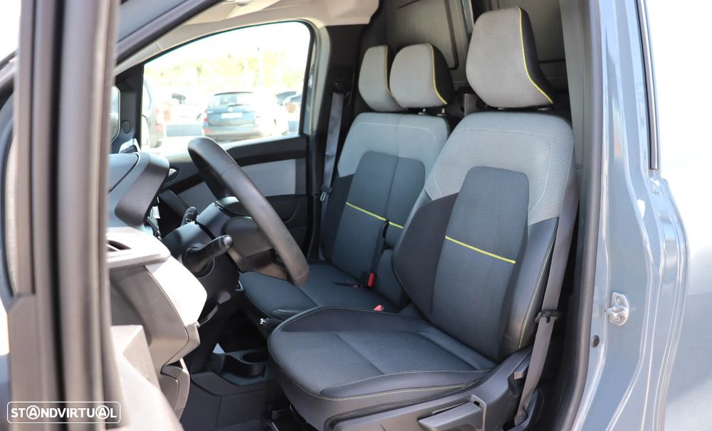 Renault Kangoo 1.3 TCe EDC - 3 Lugares / Cx Auto / IVA Dedutível - 12