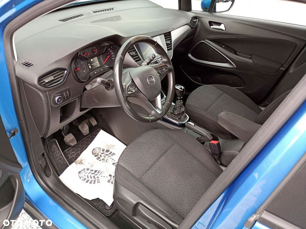 Opel Crossland X - 19