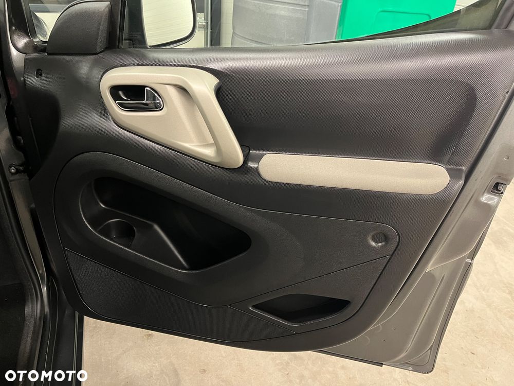 Peugeot Partner - 26