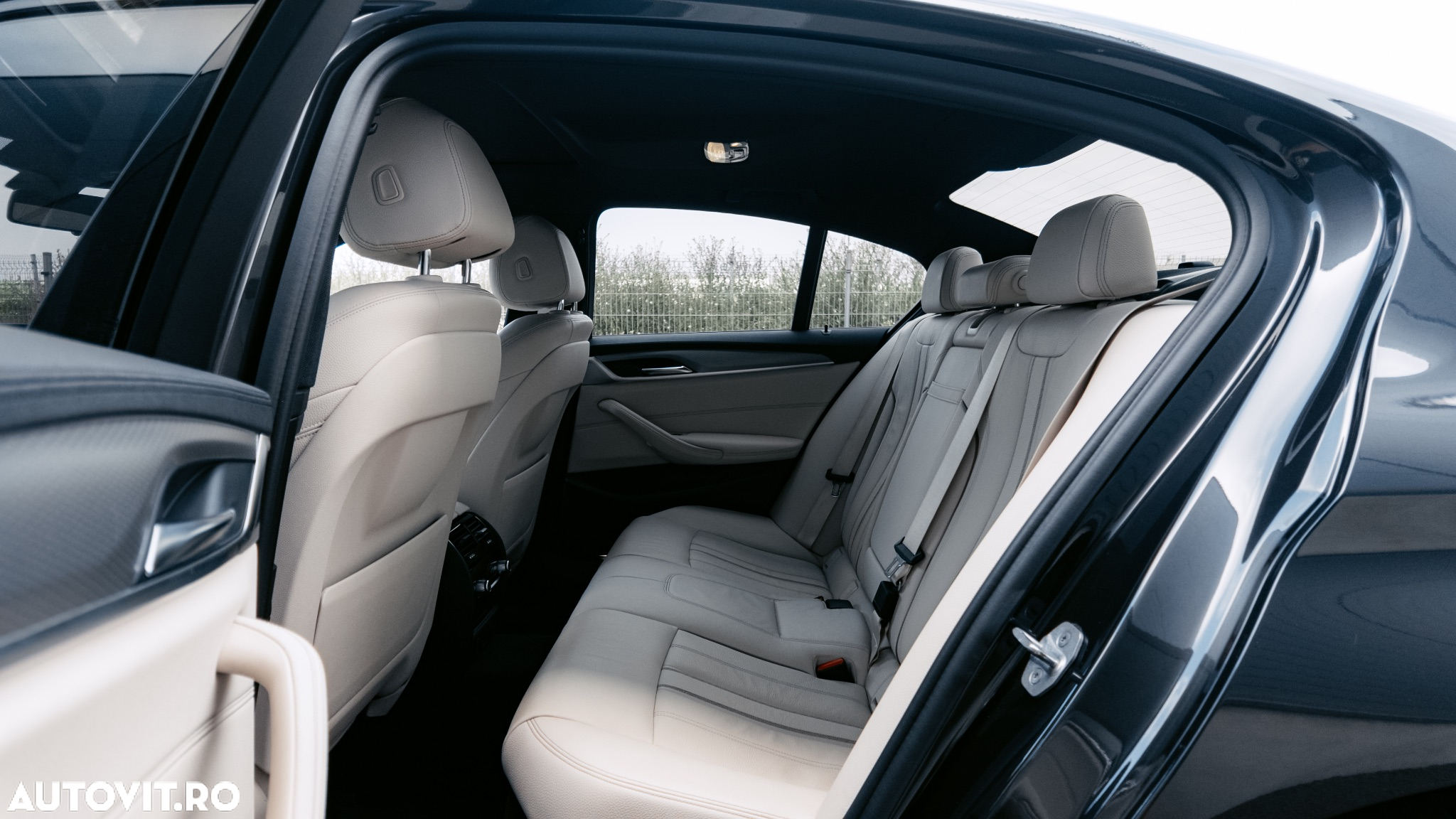 BMW Seria 5 530d AT - 13