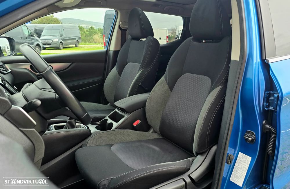 Nissan Qashqai 1.2 DIG-T N-Connecta RS+PS 18 - 9