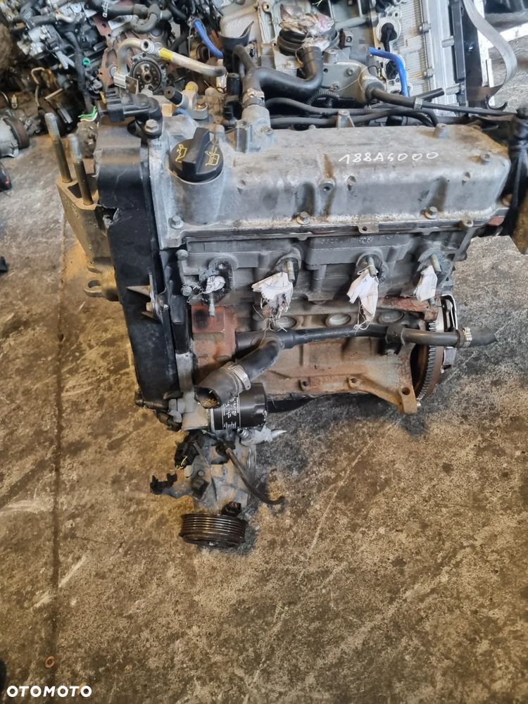 Silnik Fiat Punto Panda II 1.2 8v 188A4000 - 1
