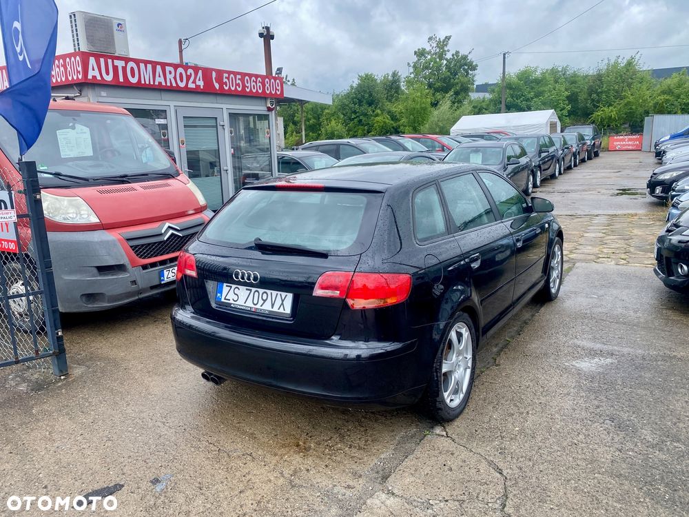Audi A3 Sportback - 16