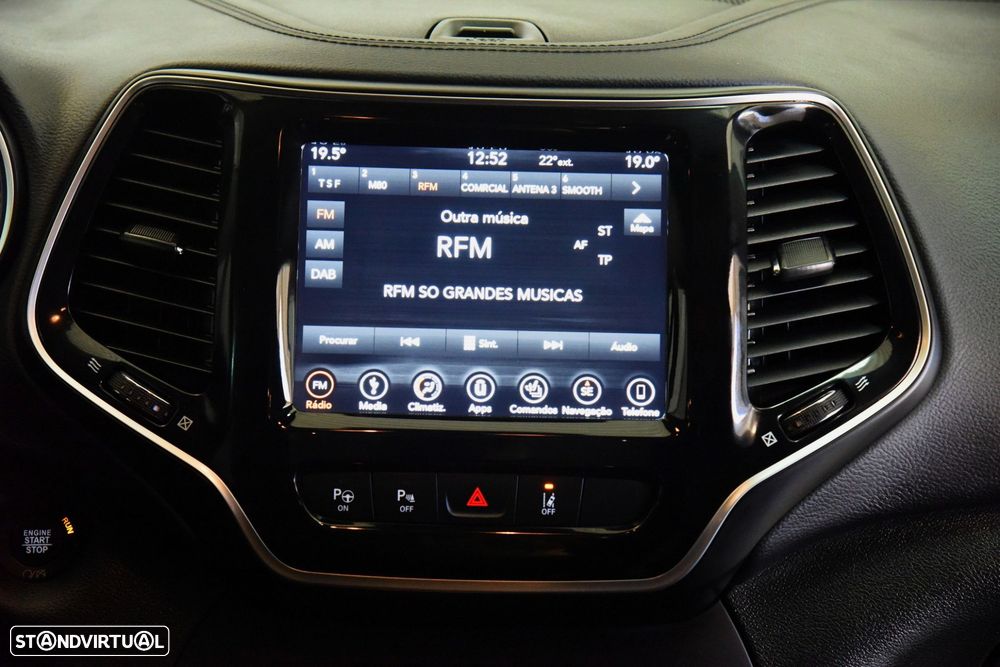 Jeep Cherokee 2.2 D Limited - 29
