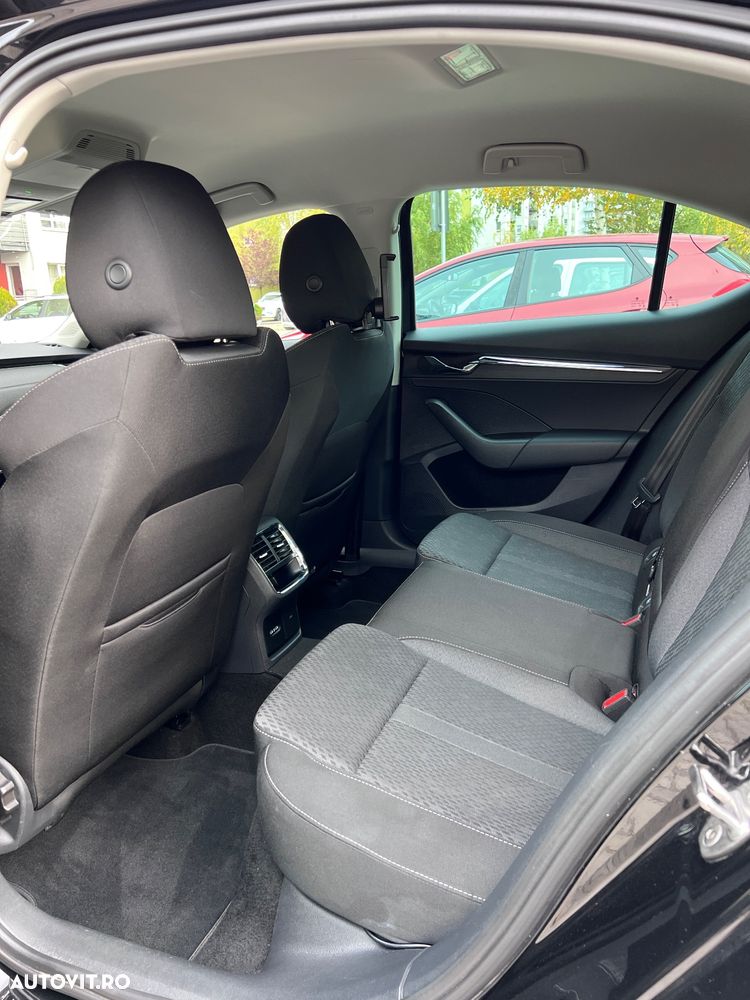 Skoda Octavia 1.5 TSI e-TEC DSG Ambition - 19