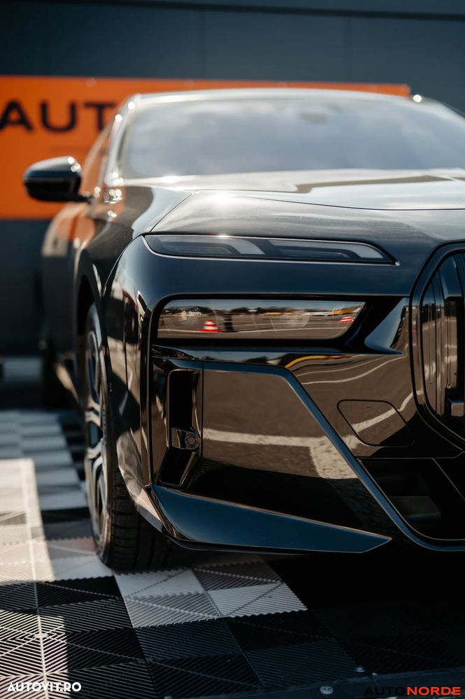 BMW Seria 7 - 7