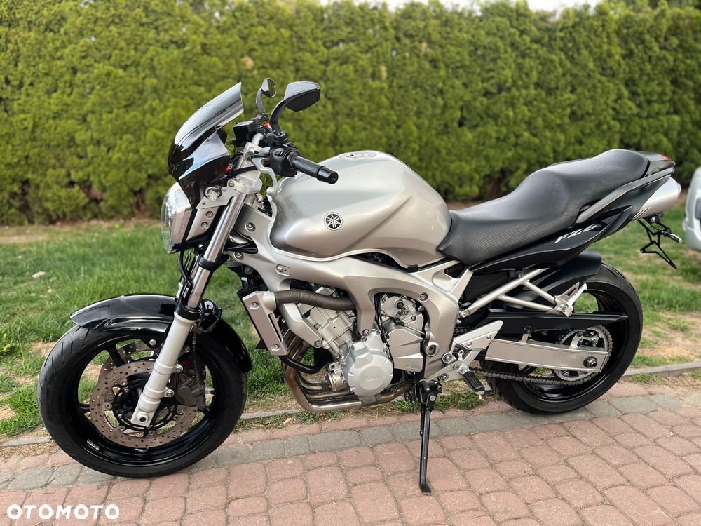 Yamaha FZ6 - 7