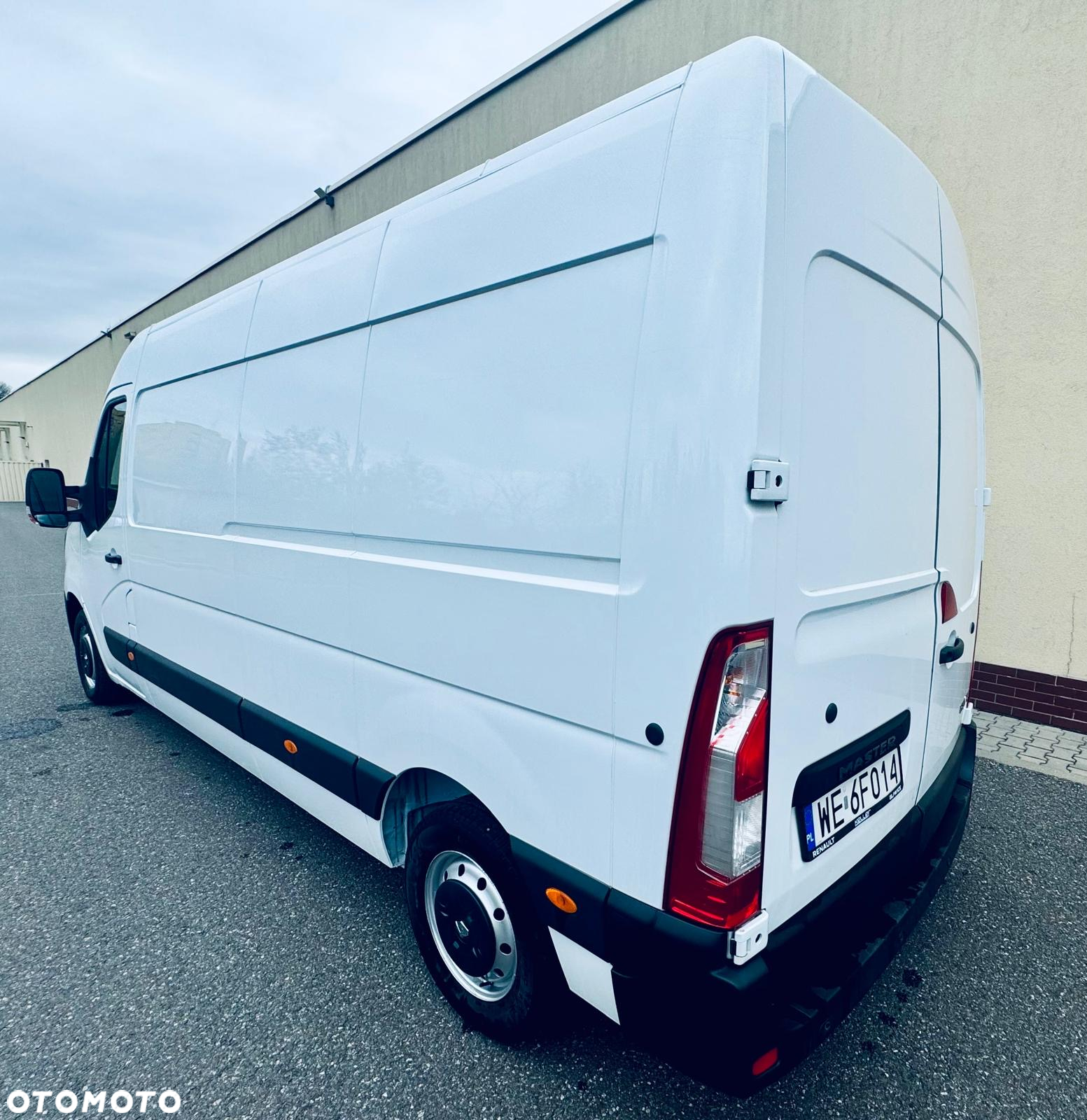 Renault Master - 10