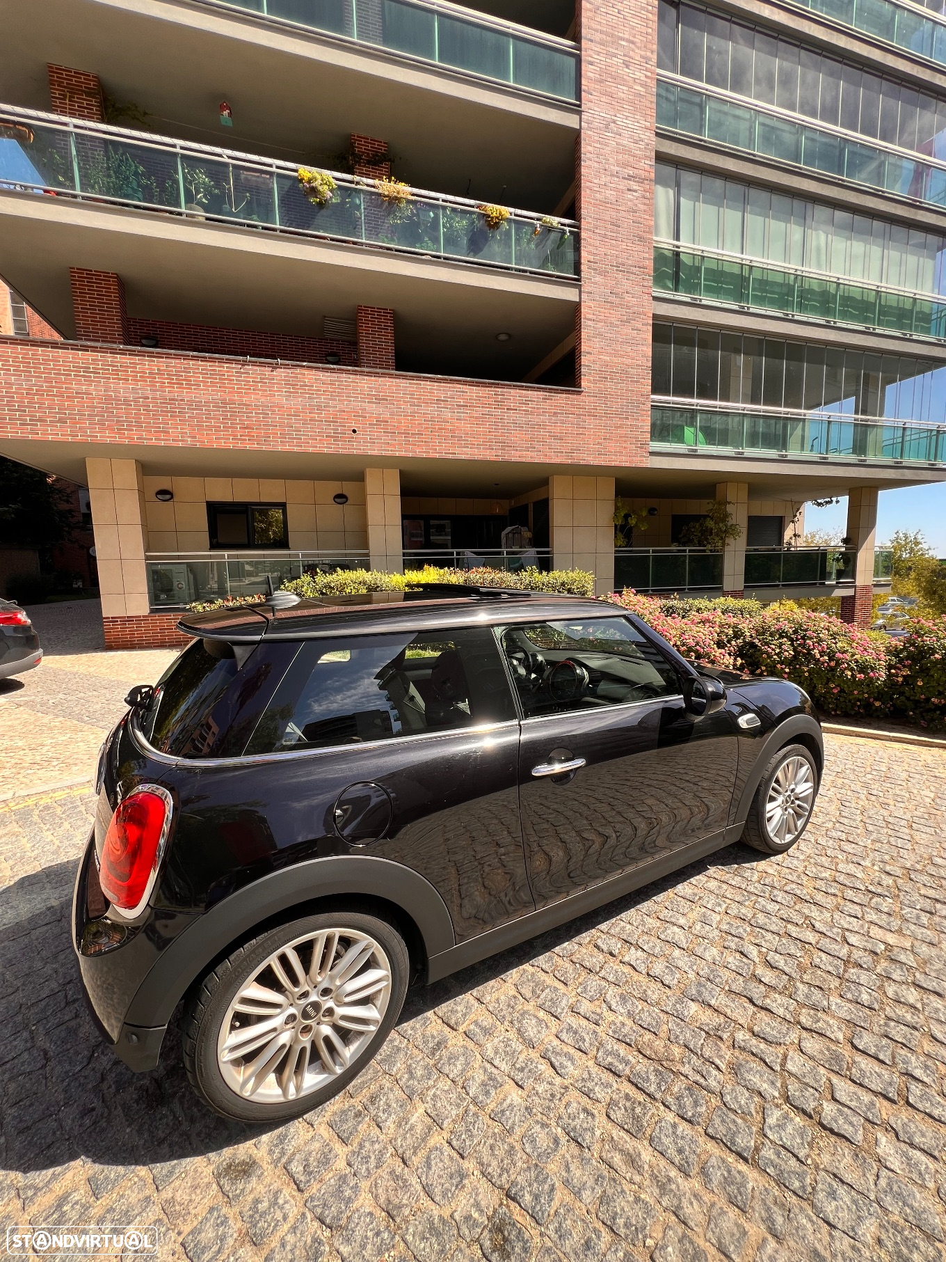 MINI 3 Portas Cooper D - 5