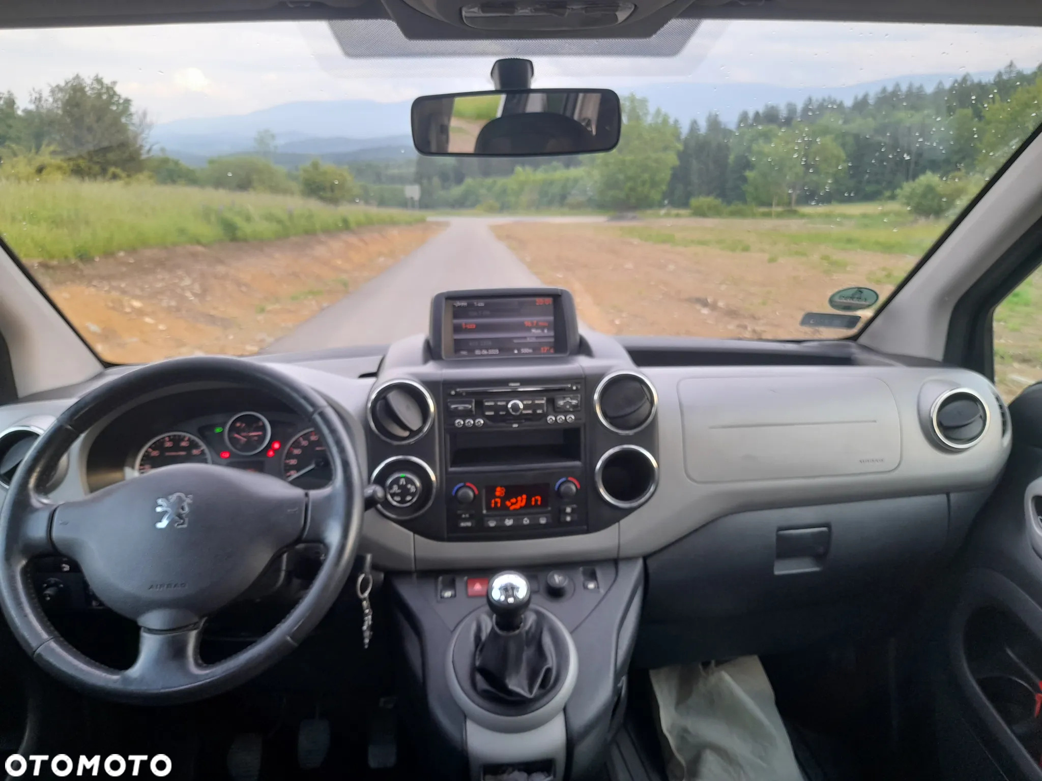 Peugeot Partner 1.6 HDi Outdoor - 11