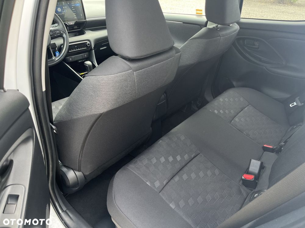Toyota Yaris Hybrid 1.5 Style - 18