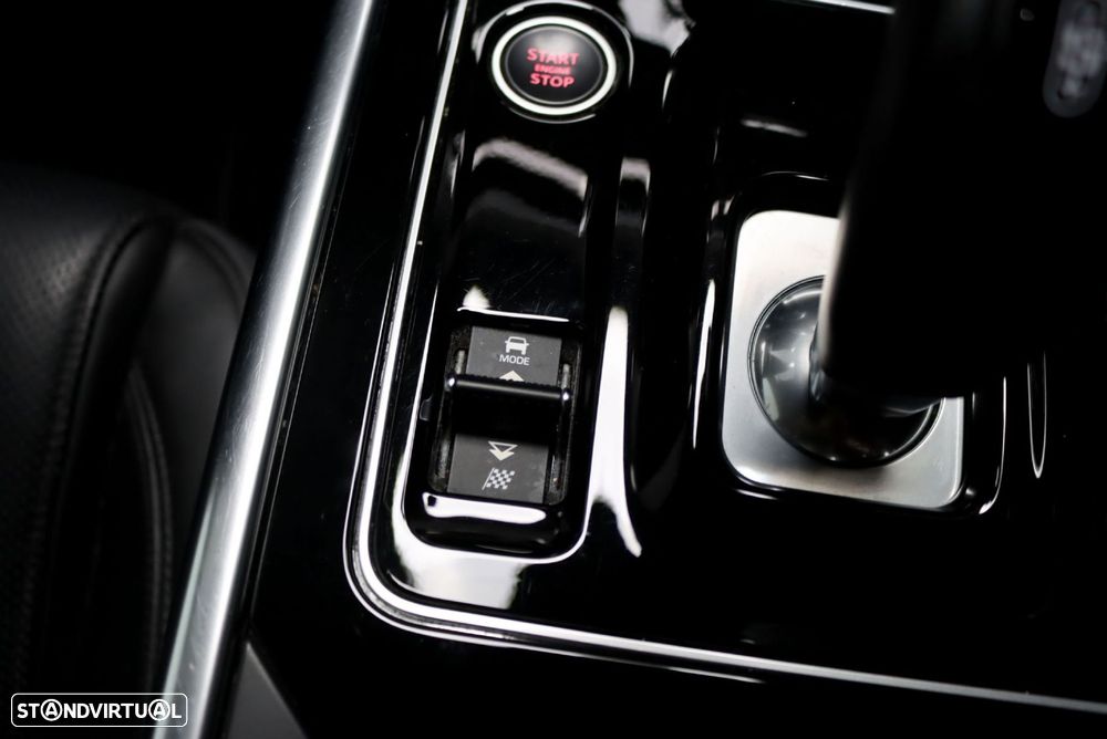 Jaguar XE D180 Aut. R-Dynamic S - 28