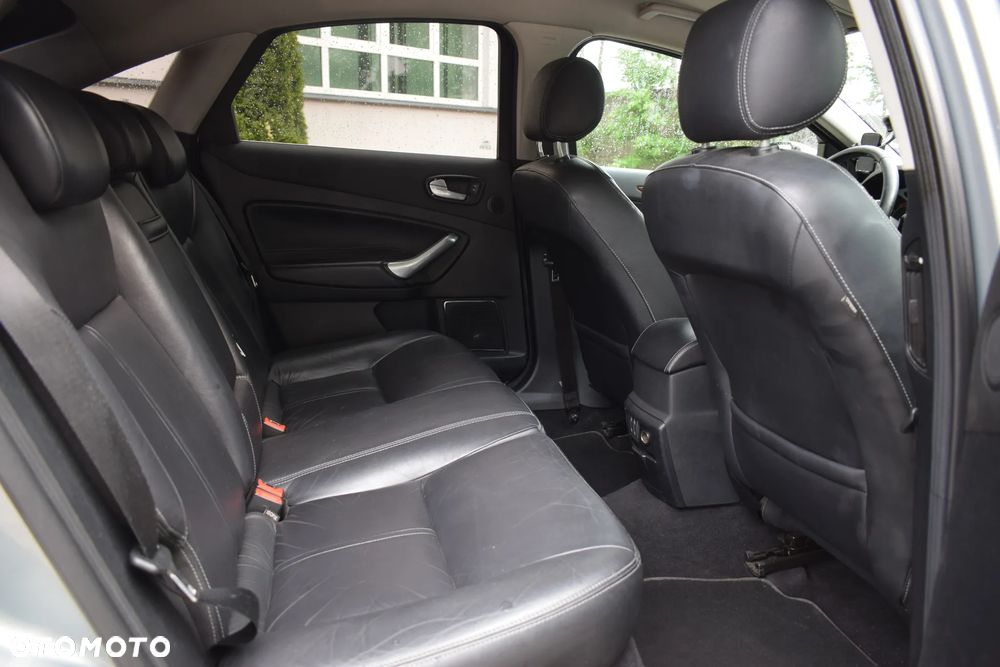 Ford Mondeo 1.8 TDCi Ghia - 8