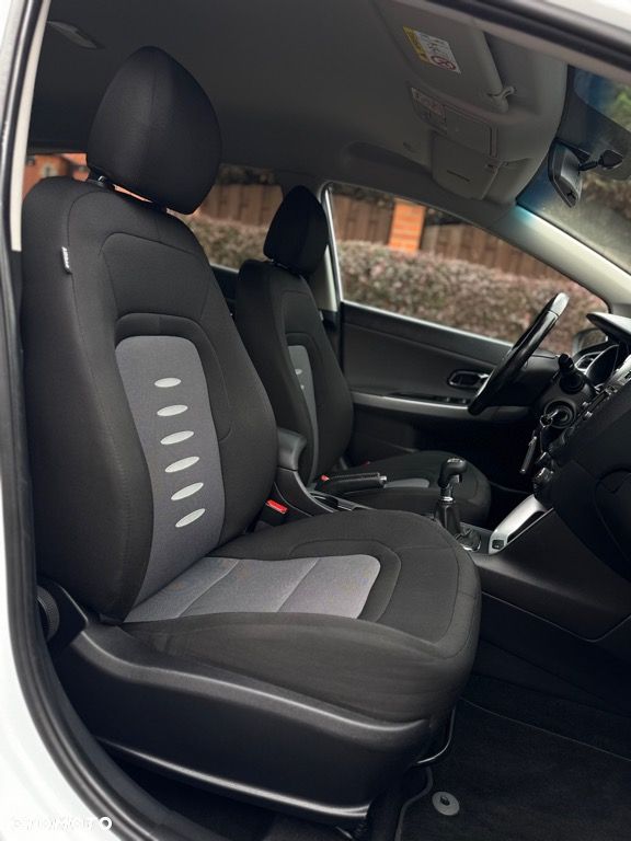 Kia Ceed 1.6 GDI Edition 7 - 32