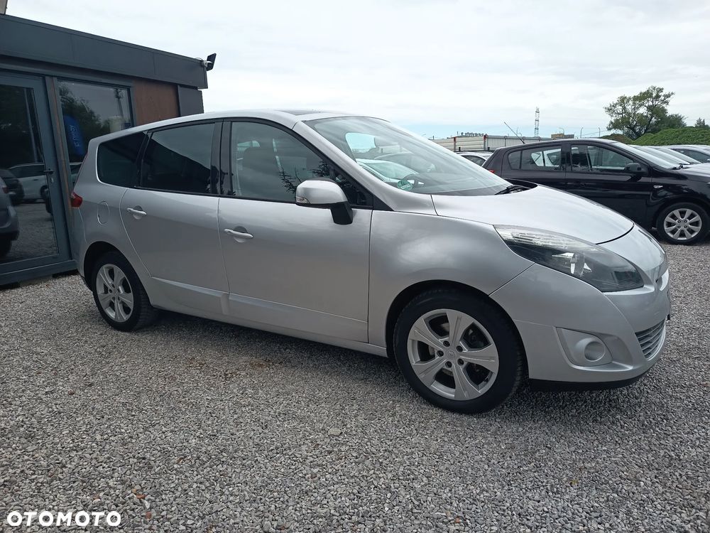 Renault Grand Scenic 2.0 16V 140 CVT Dynamique - 10