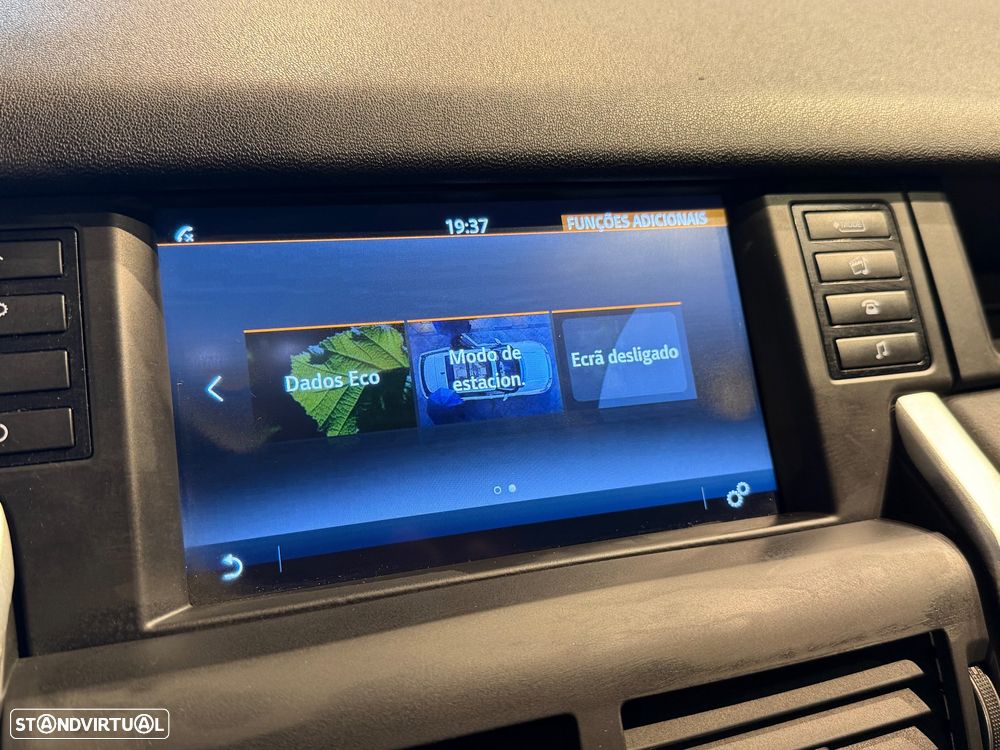 Land Rover Discovery Sport 2.0 TD4 HSE Luxury - 48