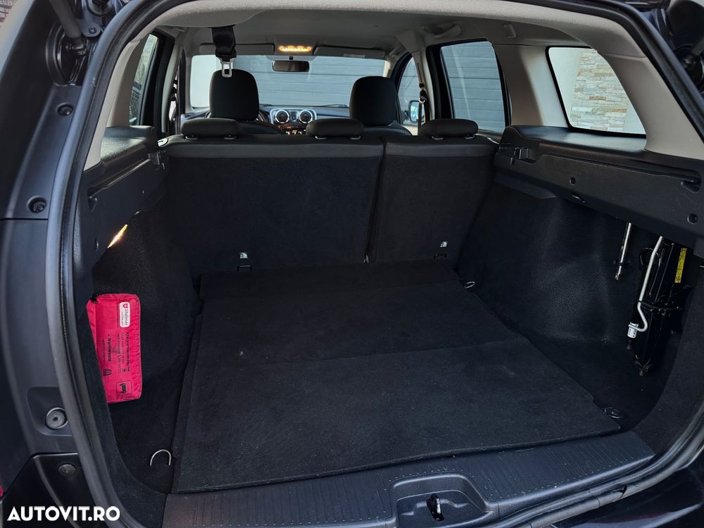 Dacia Logan TCe 90 Prestige - 9