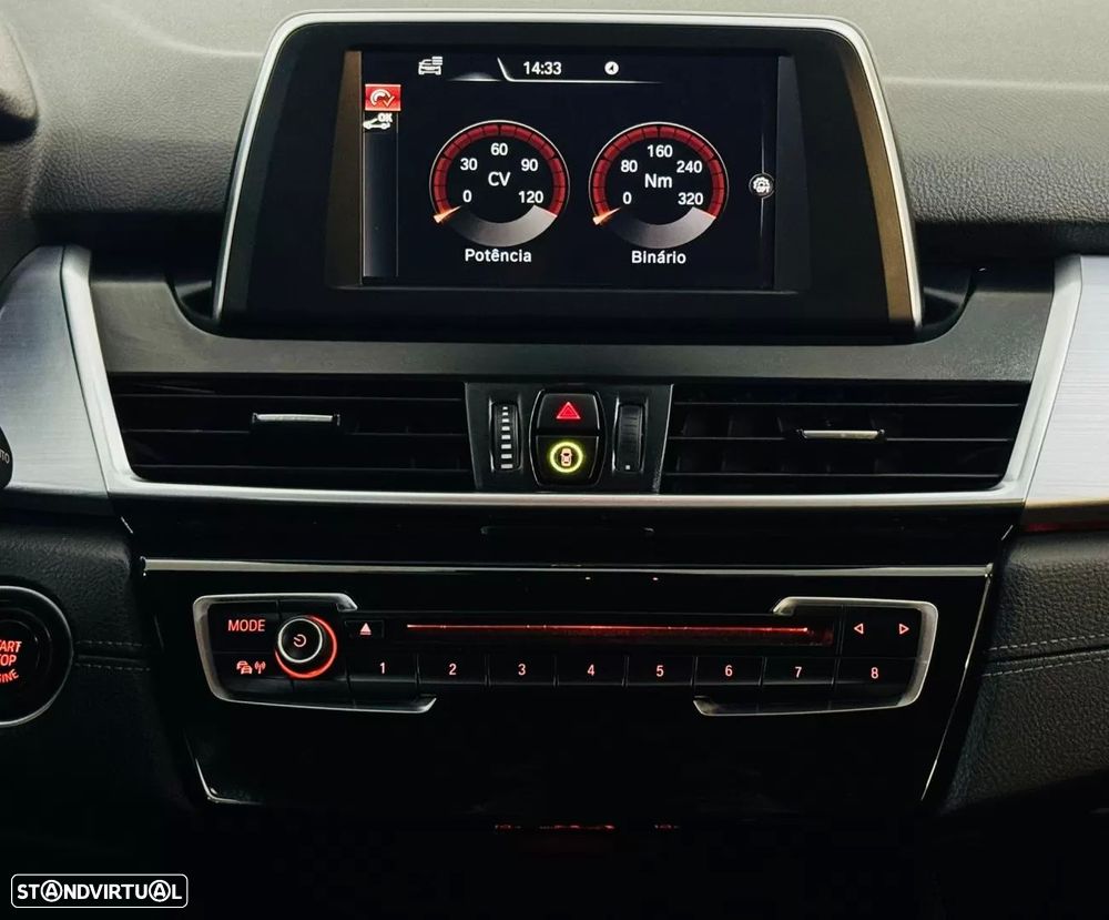 BMW 216 Active Tourer d Line Sport - 33