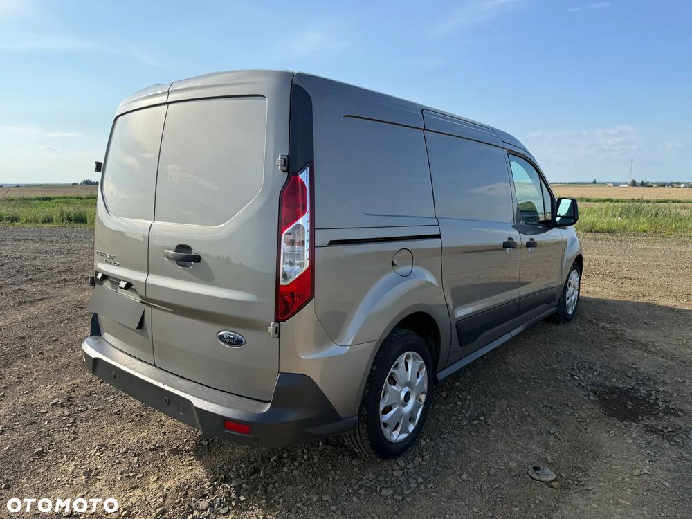 Ford Transit Connect - 4